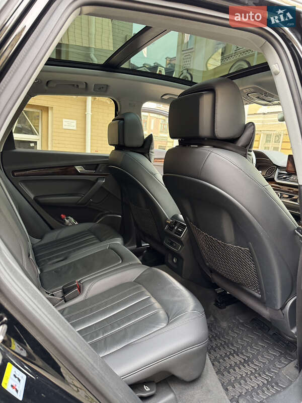 Внедорожник / Кроссовер Audi Q5 2017 в Киеве фото 13 Внедорожник / Кроссовер Audi Q5 2017 в Киеве