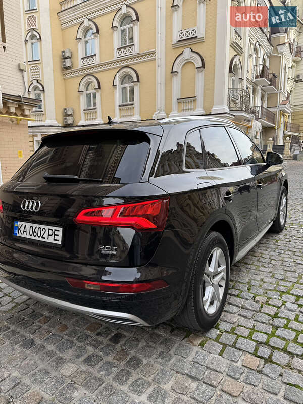 Внедорожник / Кроссовер Audi Q5 2017 в Киеве фото 20 Внедорожник / Кроссовер Audi Q5 2017 в Киеве