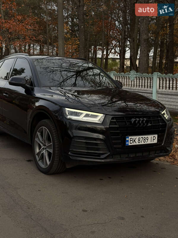 Внедорожник / Кроссовер Audi Q5 2019 в Сарнах фото 3 Внедорожник / Кроссовер Audi Q5 2019 в Сарнах
