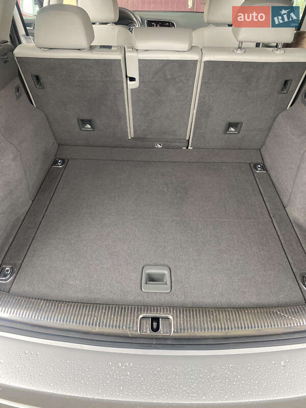 Внедорожник / Кроссовер Audi Q5 2015 в Нововолынске фото 21 Внедорожник / Кроссовер Audi Q5 2015 в Нововолынске