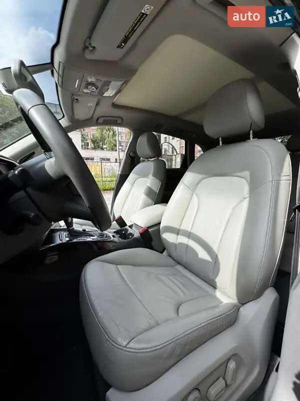 Внедорожник / Кроссовер Audi Q5 2012 в Киеве