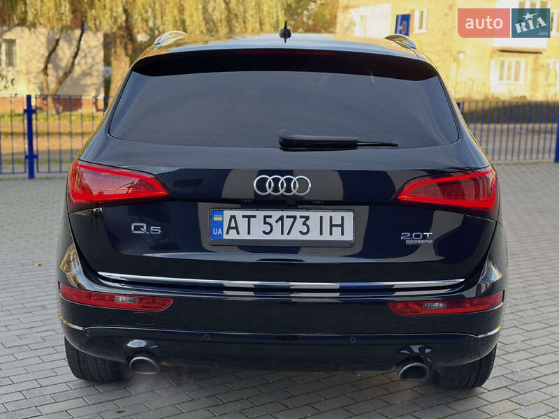 Позашляховик / Кросовер Audi Q5 2015 в Калуші