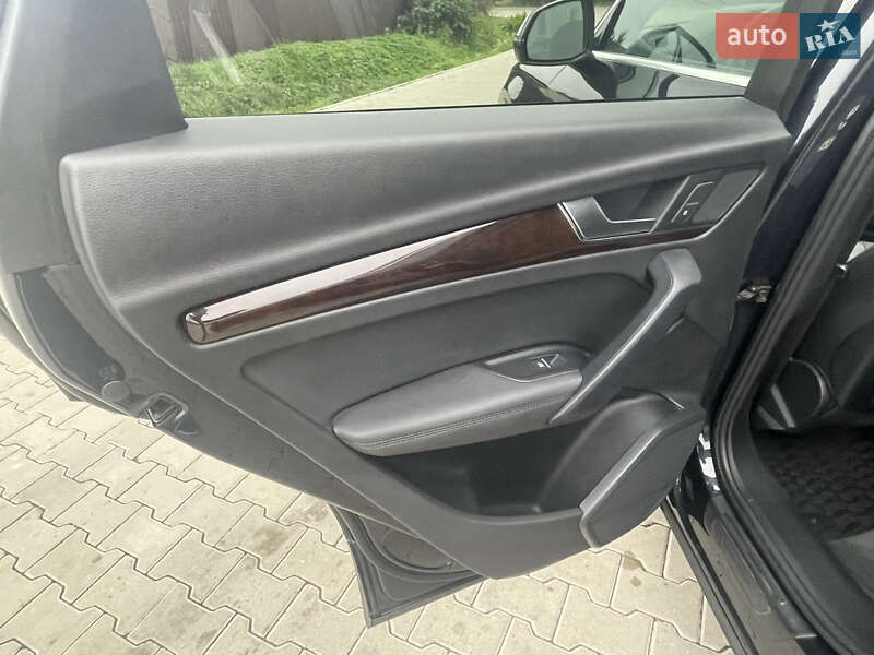 Внедорожник / Кроссовер Audi Q5 2019 в Львове фото 23 Внедорожник / Кроссовер Audi Q5 2019 в Львове