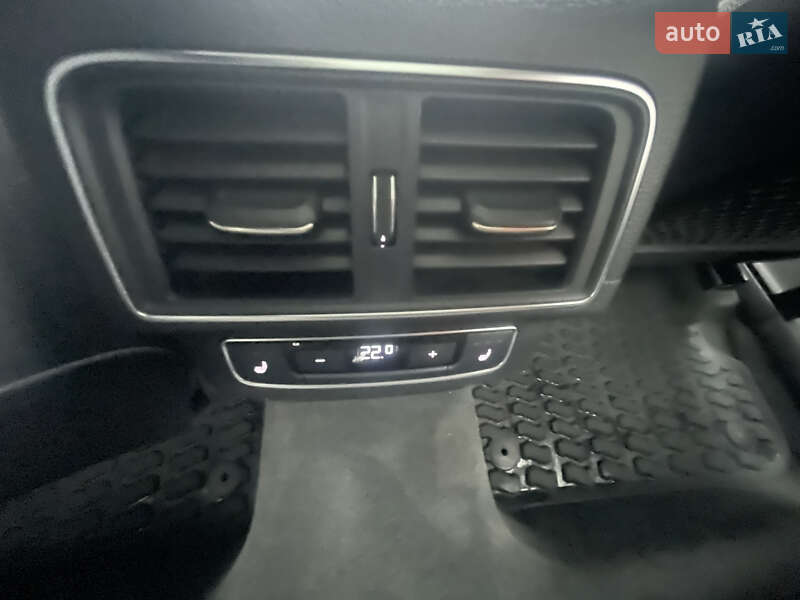 Внедорожник / Кроссовер Audi Q5 2019 в Львове фото 36 Внедорожник / Кроссовер Audi Q5 2019 в Львове