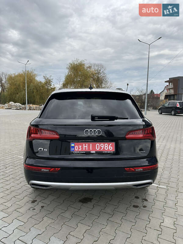 Позашляховик / Кросовер Audi Q5 2019 в Києві фото 5 Позашляховик / Кросовер Audi Q5 2019 в Києві