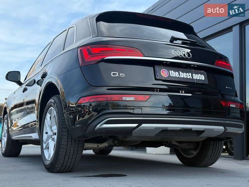 Внедорожник / Кроссовер Audi Q5 2023 в Ровно