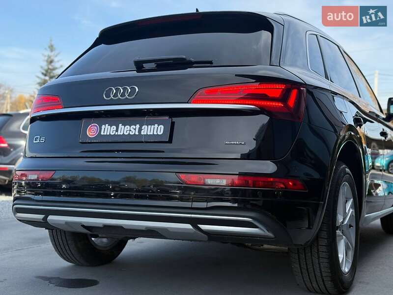 Внедорожник / Кроссовер Audi Q5 2023 в Ровно