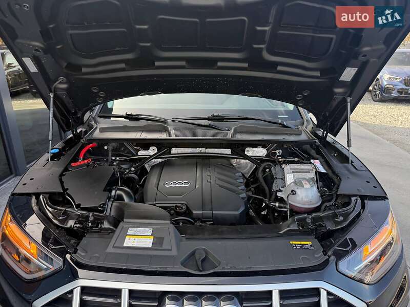 Внедорожник / Кроссовер Audi Q5 2023 в Ровно