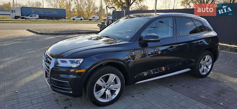 Позашляховик / Кросовер Audi Q5 2018 в Дніпрі фото 70 Позашляховик / Кросовер Audi Q5 2018 в Дніпрі