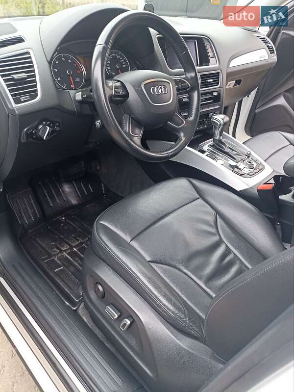 Позашляховик / Кросовер Audi Q5 2016 в Кропивницькому