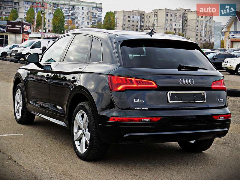 Внедорожник / Кроссовер Audi Q5 2018 в Черкассах