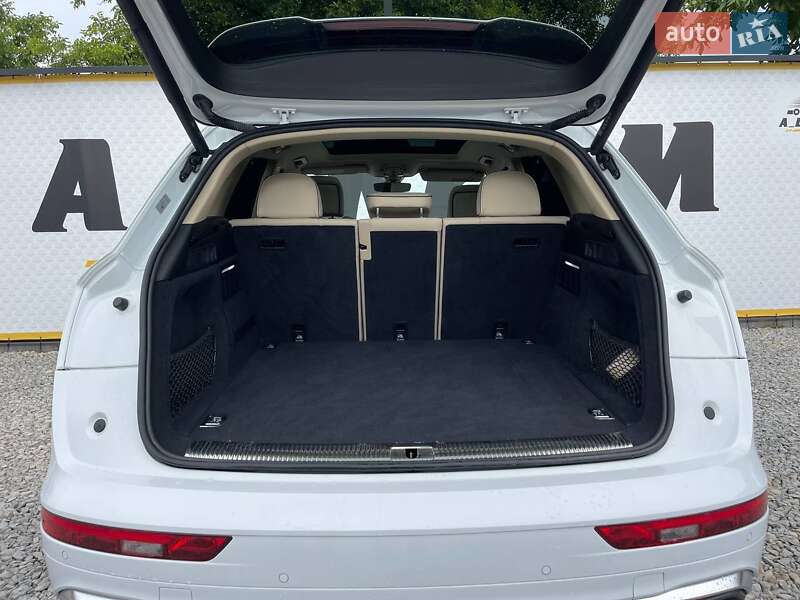 Внедорожник / Кроссовер Audi Q5 2021 в Черновцах фото 24 Внедорожник / Кроссовер Audi Q5 2021 в Черновцах