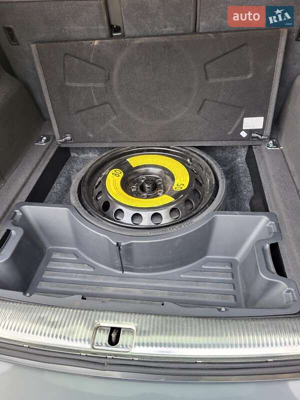 Позашляховик / Кросовер Audi Q5 2015 в Києві фото 12 Позашляховик / Кросовер Audi Q5 2015 в Києві