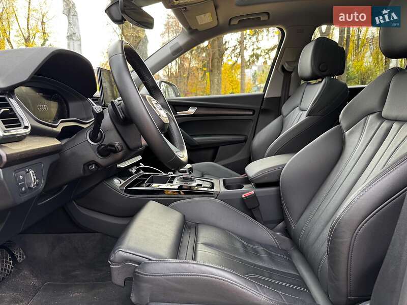 Позашляховик / Кросовер Audi Q5 2024 в Києві фото 25 Позашляховик / Кросовер Audi Q5 2024 в Києві