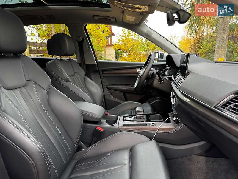Позашляховик / Кросовер Audi Q5 2024 в Києві фото 35 Позашляховик / Кросовер Audi Q5 2024 в Києві