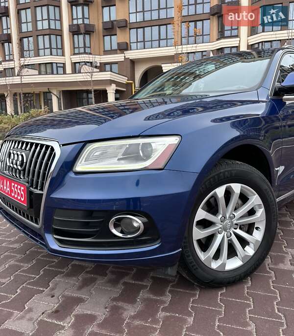 Позашляховик / Кросовер Audi Q5 2015 в Києві