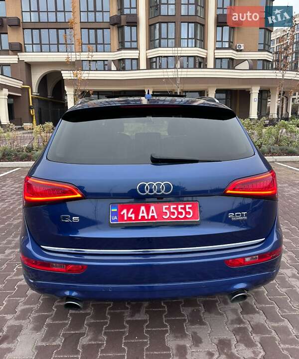 Позашляховик / Кросовер Audi Q5 2015 в Києві
