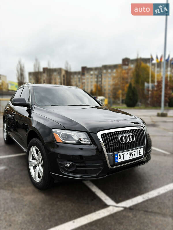 Внедорожник / Кроссовер Audi Q5 2011 в Ивано-Франковске