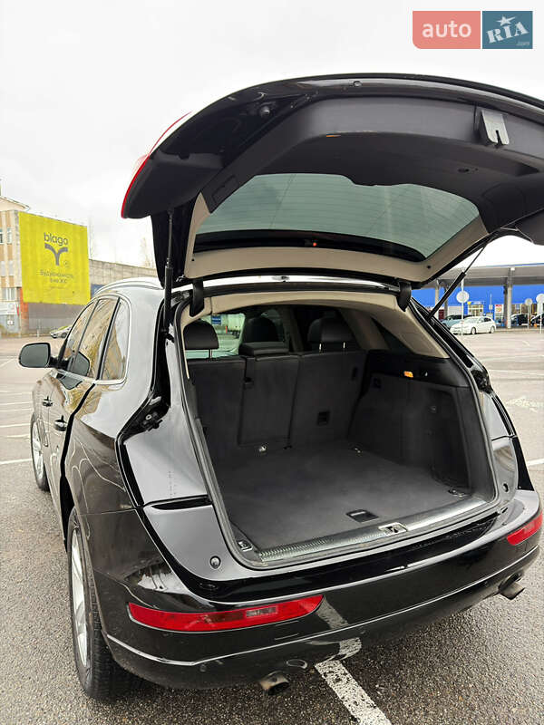 Внедорожник / Кроссовер Audi Q5 2011 в Ивано-Франковске