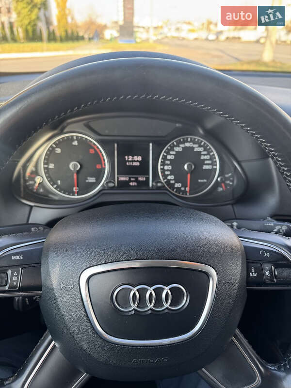 Внедорожник / Кроссовер Audi Q5 2013 в Харькове