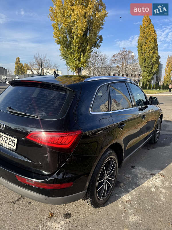 Внедорожник / Кроссовер Audi Q5 2013 в Харькове