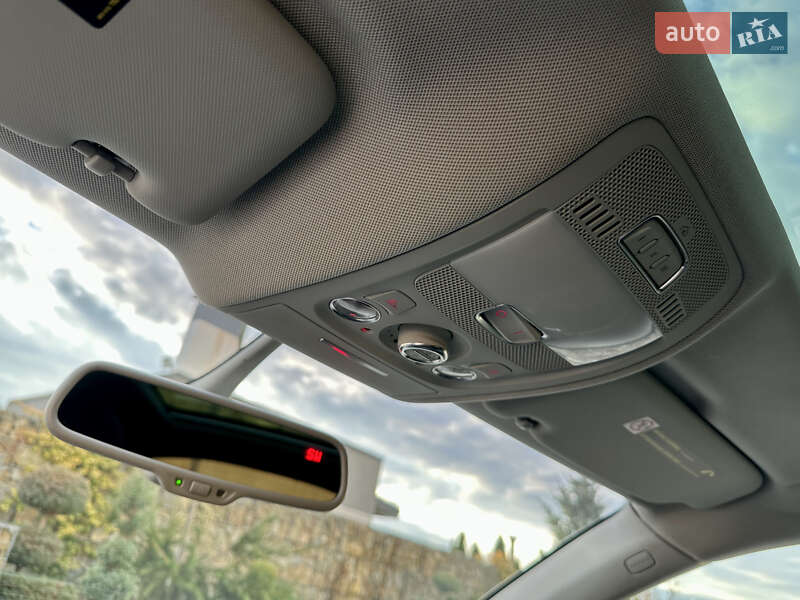 Позашляховик / Кросовер Audi Q5 2015 в Стрию