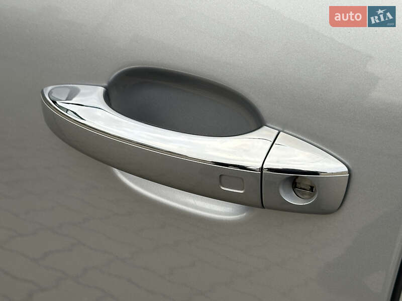 Позашляховик / Кросовер Audi Q5 2015 в Стрию