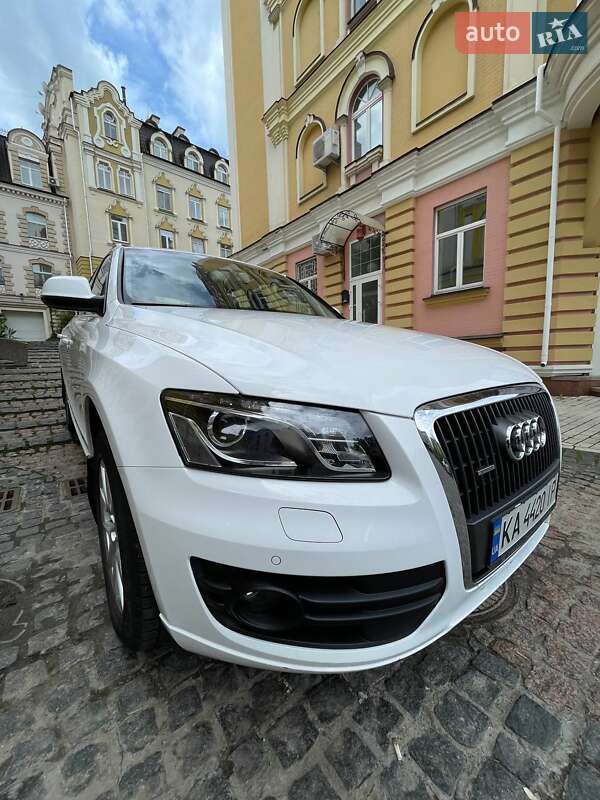 Внедорожник / Кроссовер Audi Q5 2012 в Киеве фото 3 Внедорожник / Кроссовер Audi Q5 2012 в Киеве