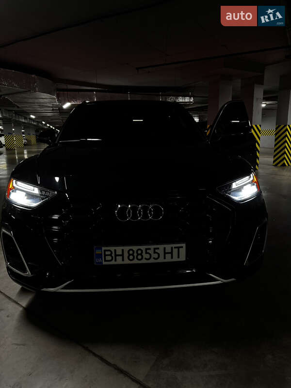 Позашляховик / Кросовер Audi Q5 2021 в Одесі фото 14 Позашляховик / Кросовер Audi Q5 2021 в Одесі