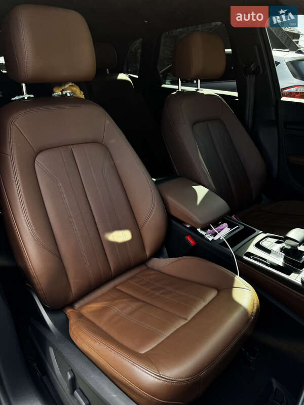 Позашляховик / Кросовер Audi Q5 2021 в Одесі фото 20 Позашляховик / Кросовер Audi Q5 2021 в Одесі