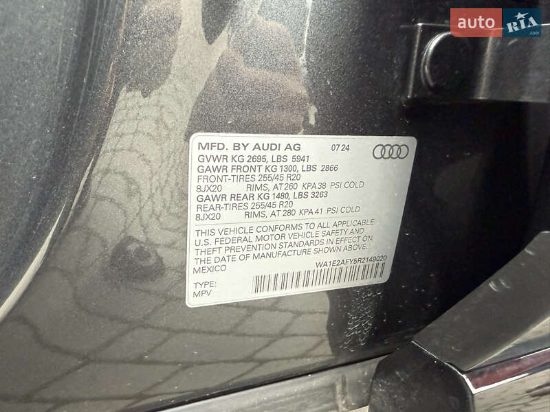 Позашляховик / Кросовер Audi Q5 2024 в Львові