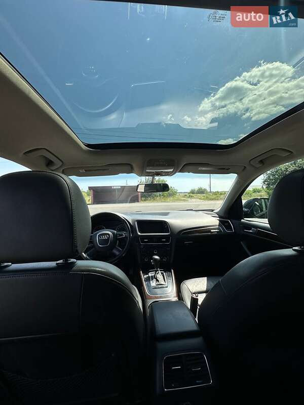 Позашляховик / Кросовер Audi Q5 2010 в Черкасах