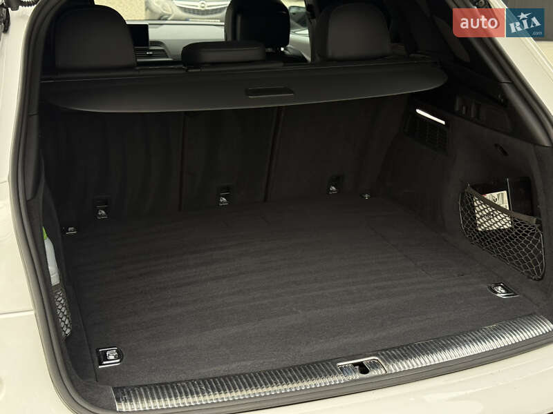 Позашляховик / Кросовер Audi Q5 2020 в Івано-Франківську фото 31 Позашляховик / Кросовер Audi Q5 2020 в Івано-Франківську