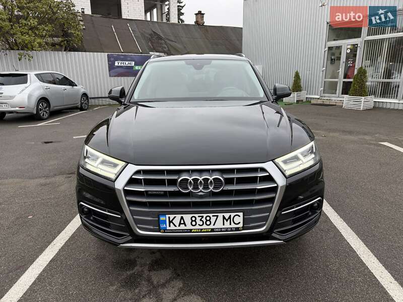 Внедорожник / Кроссовер Audi Q5 2018 в Киеве