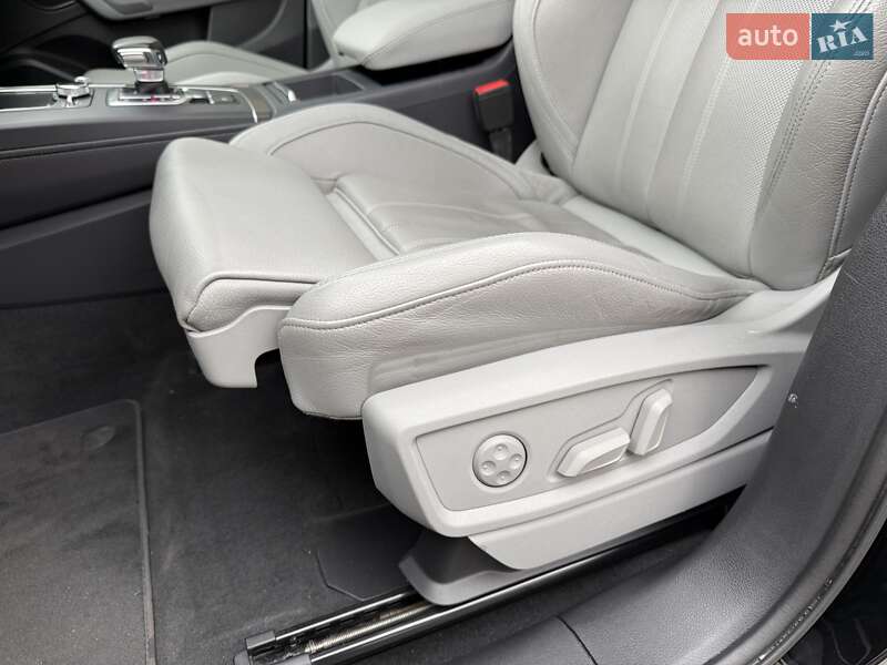 Внедорожник / Кроссовер Audi Q5 2018 в Киеве