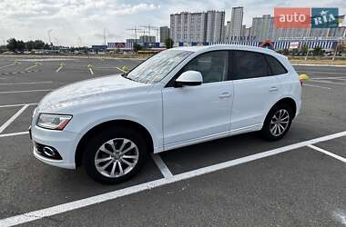 Позашляховик / Кросовер Audi Q5 2015 в Києві