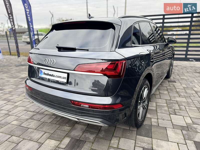 Внедорожник / Кроссовер Audi Q5 2021 в Ровно