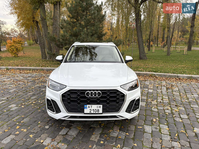 Позашляховик / Кросовер Audi Q5 2023 в Києві