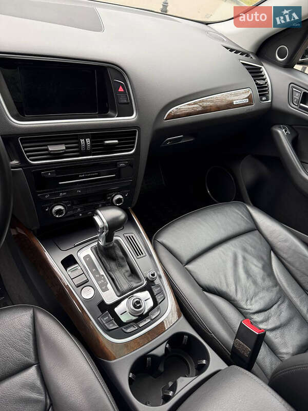 Внедорожник / Кроссовер Audi Q5 2015 в Харькове