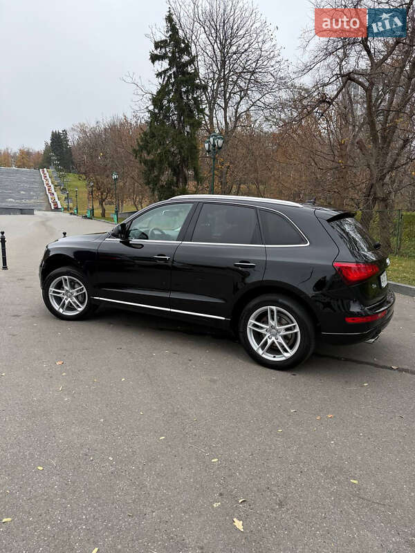 Внедорожник / Кроссовер Audi Q5 2015 в Харькове