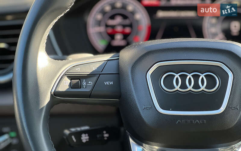 Позашляховик / Кросовер Audi Q5 2022 в Львові