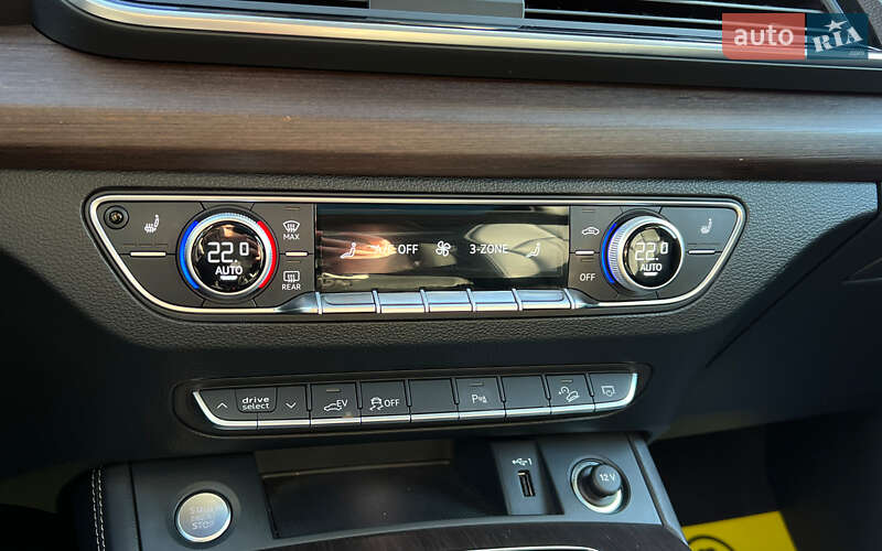 Позашляховик / Кросовер Audi Q5 2022 в Львові