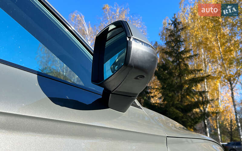 Позашляховик / Кросовер Audi Q5 2022 в Львові