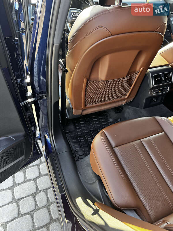 Позашляховик / Кросовер Audi Q5 2017 в Львові