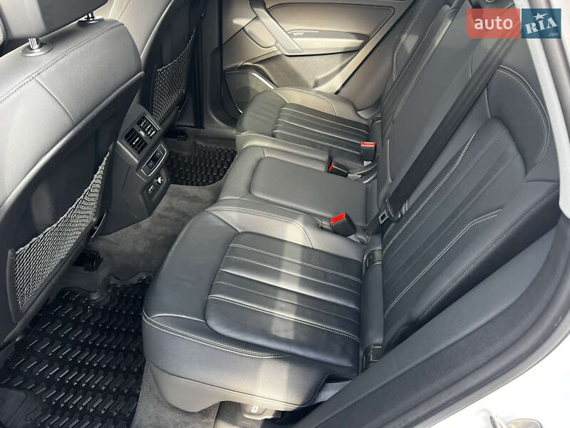 Внедорожник / Кроссовер Audi Q5 2021 в Луцке фото 25 Внедорожник / Кроссовер Audi Q5 2021 в Луцке