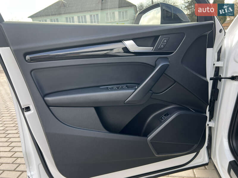 Позашляховик / Кросовер Audi Q5 2018 в Лопатині фото 14 Позашляховик / Кросовер Audi Q5 2018 в Лопатині