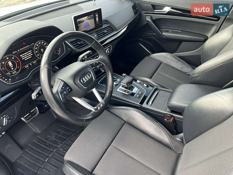 Позашляховик / Кросовер Audi Q5 2018 в Лопатині фото 16 Позашляховик / Кросовер Audi Q5 2018 в Лопатині