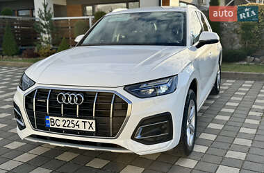 Позашляховик / Кросовер Audi Q5 2020 в Стрию