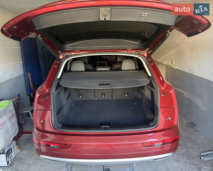 Позашляховик / Кросовер Audi Q5 2019 в Кам'янець-Подільському фото 11 Позашляховик / Кросовер Audi Q5 2019 в Кам'янець-Подільському