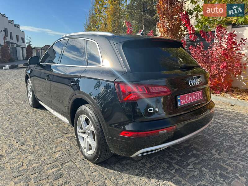 Внедорожник / Кроссовер Audi Q5 2019 в Львове фото 18 Внедорожник / Кроссовер Audi Q5 2019 в Львове